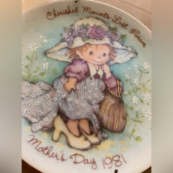 Vintage AVON Decorative Small Plate “Mother’s Day” 1981 Made in Japan - Picture 2 of 6